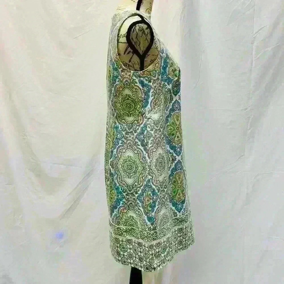 London Times Size 10 Sleeveless Midi Dress with Floral Designs - Picture 6 of 10